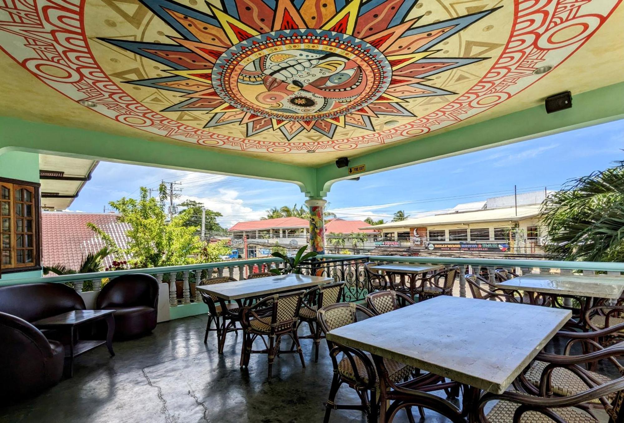 Citadel Alona Inn Panglao Exterior foto